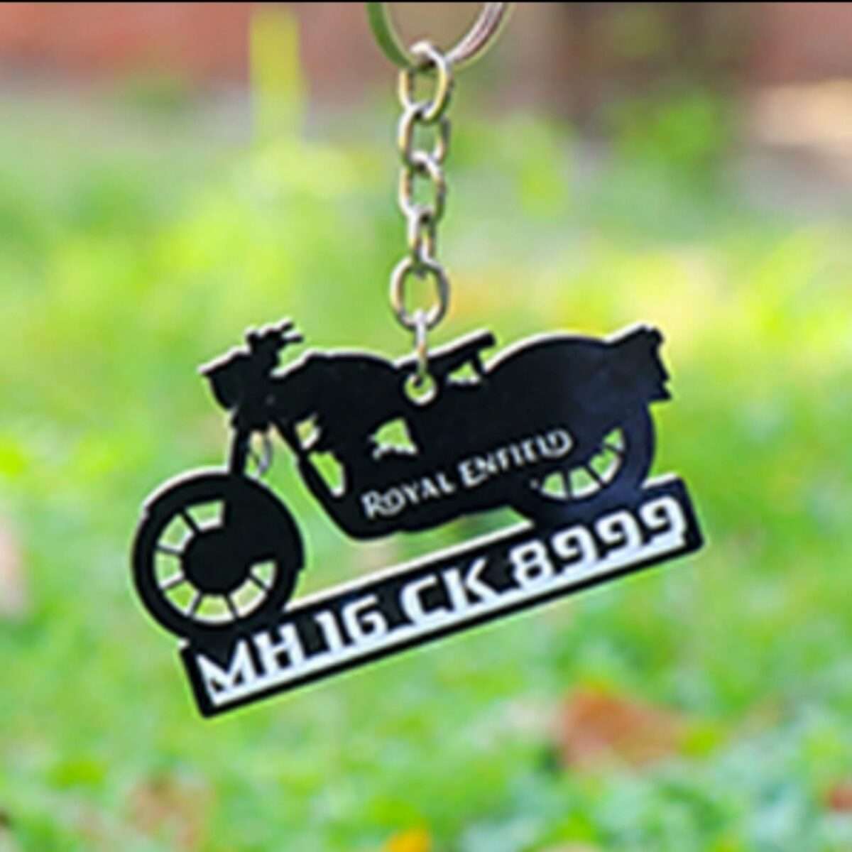 Acrylic Keychain For Classic 350 (Black)