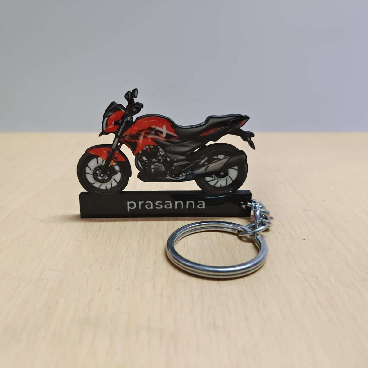 Customized Hero Xtreme 200R Sports Red Colorful Bike Shape Gel Number Plate Keychain (2)