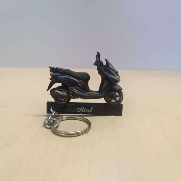 Customized Suzuki Burgman Street 125 Glossy Grey Colorful Scooter Shape Gel Number Plate Keychain (1)