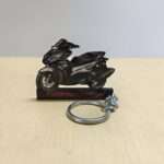 Customized Yamaha Aerox 155 Metallic Black Colorful Scooter Shape Gel Number Plate Keychain (2)