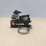 Customized Yamaha Ray ZR 125 Light Grey Vermillion-SR Colorful Scooter Shape Gel Number Plate Keychain (2)