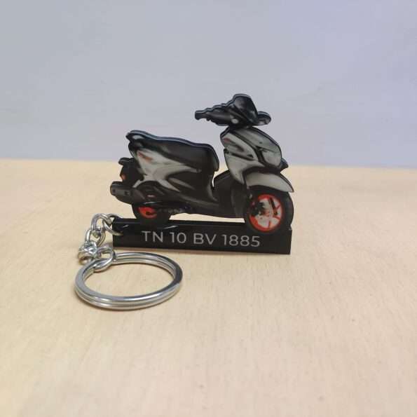 Customized Yamaha Ray ZR 125 Light Grey Vermillion-SR Colorful Scooter Shape Gel Number Plate Keychain