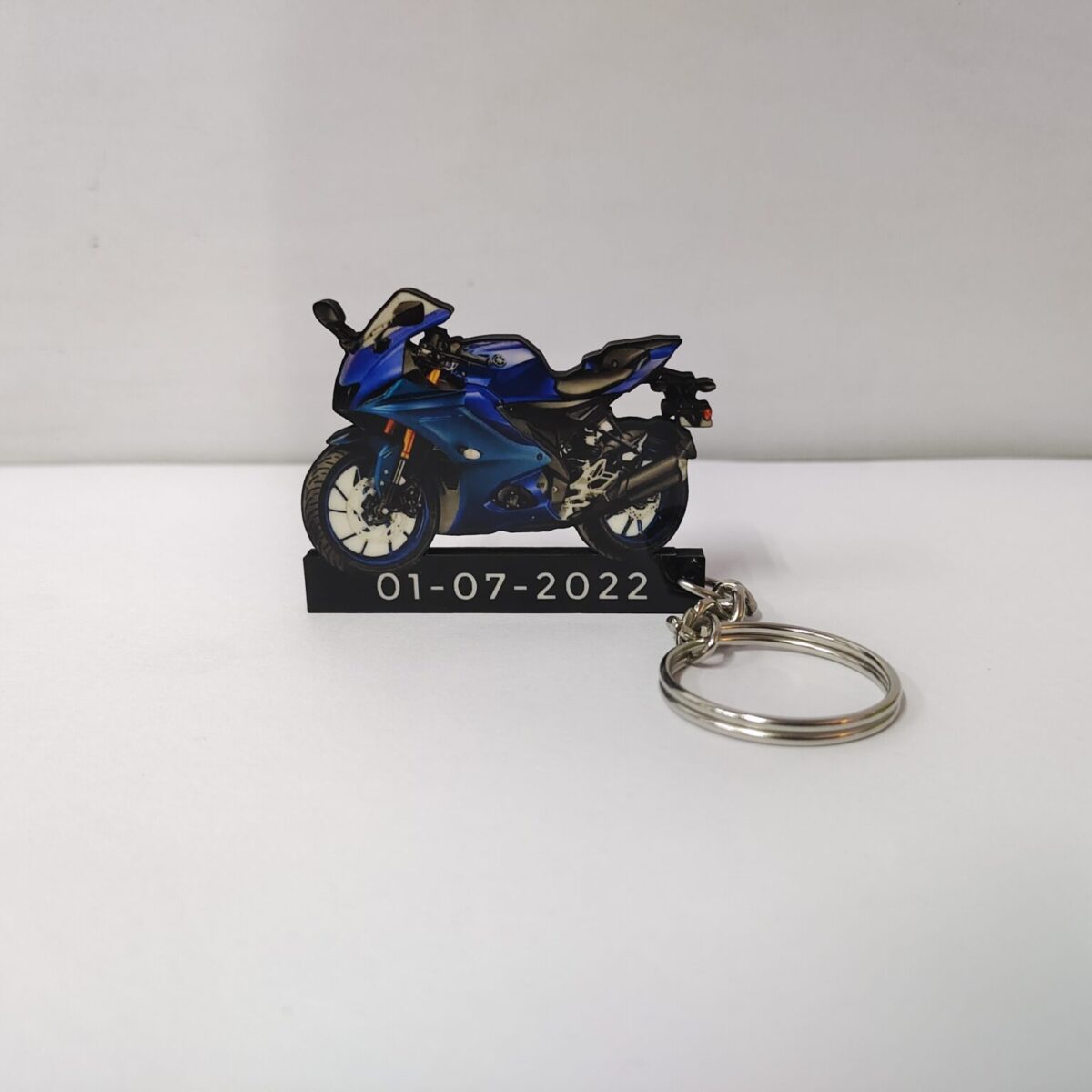 Customized Yamaha R15 V4 Racing Blue Colorful Bike Shape Gel Number Plate Keychain