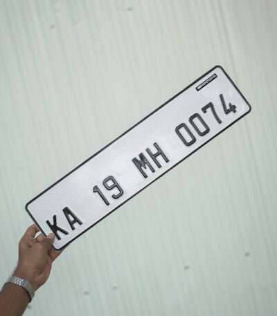 Customized Extreme Xtreme Honey Comb Car Aluminum Punching Number Plate For All Cars