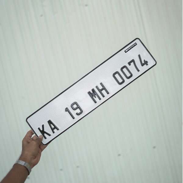 Customized Extreme Xtreme Honey Comb Car Aluminum Punching Number Plate For All Cars