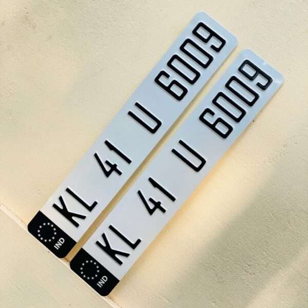 Customized IND Traffic Extreme Aluminium Number Plates With IND Logo For All Cars